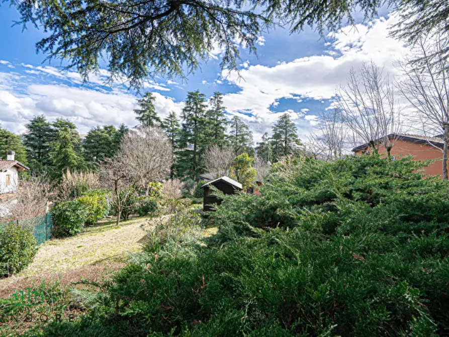 Immagine 27 di Villa in vendita  in Via dei Pini a Pianoro