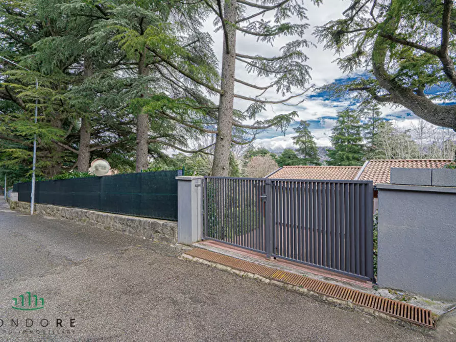 Immagine 74 di Villa in vendita  in Via dei Pini a Pianoro