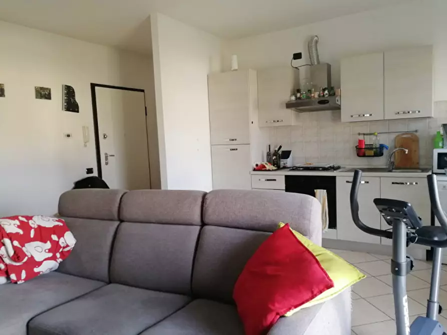 Immagine 2 di Appartamento in vendita  a Rovigo