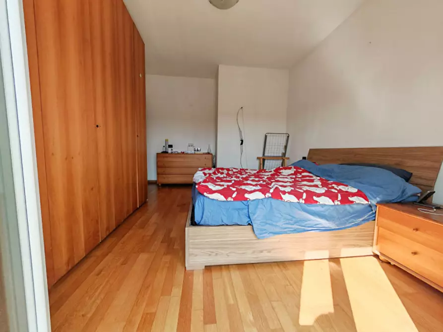 Immagine 5 di Appartamento in vendita  a Rovigo