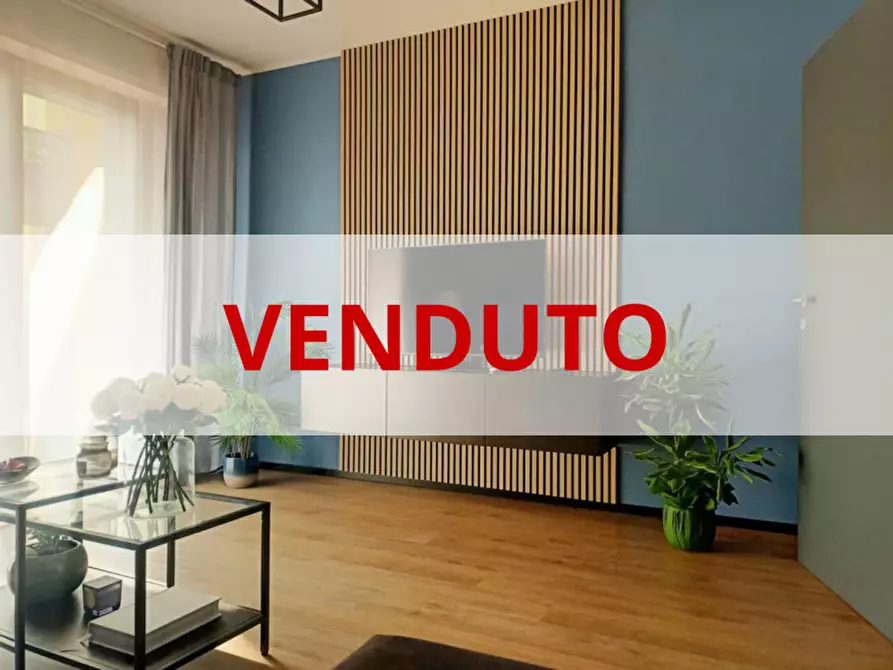Immagine 1 di Appartamento in vendita  in Via San Giovanni Lupatoto 18 a Verona