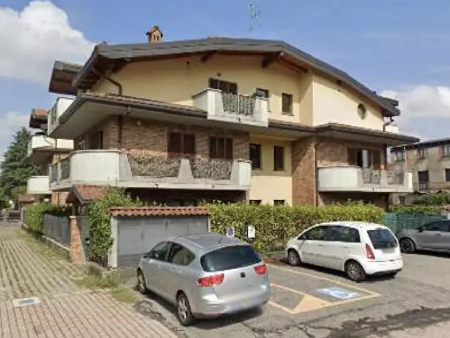 Immagine 4 di Appartamento in vendita  in Via Isonzo 159 a Seveso