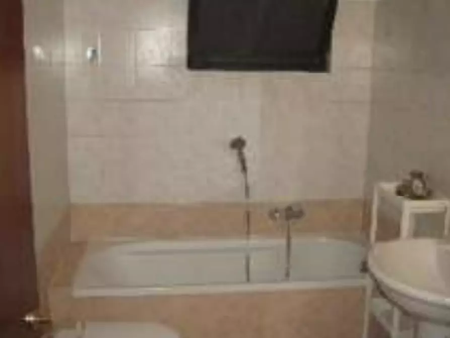 Immagine 7 di Appartamento in vendita  in Via Isonzo 159 a Seveso