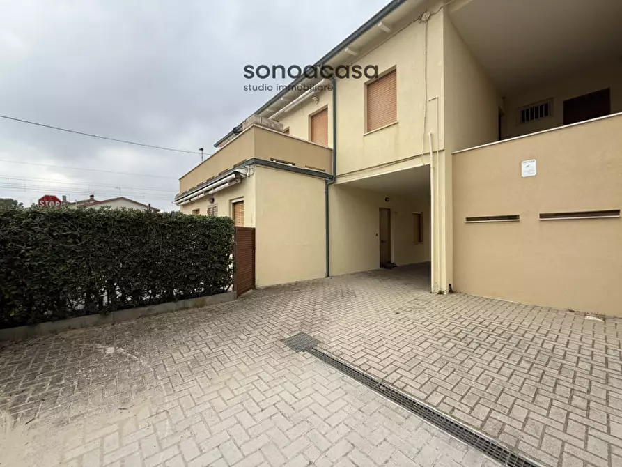 Immagine 21 di Appartamento in vendita  in Via Faà di Bruno, 150 a Fano