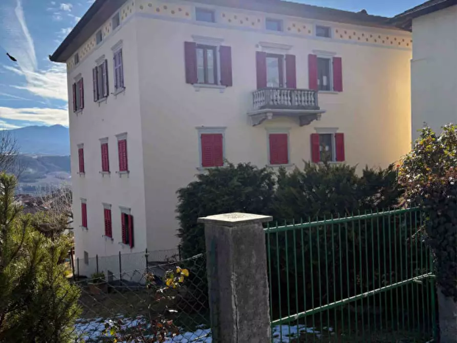 Immagine 1 di Appartamento in vendita  in Via Doss di Pez a Cles