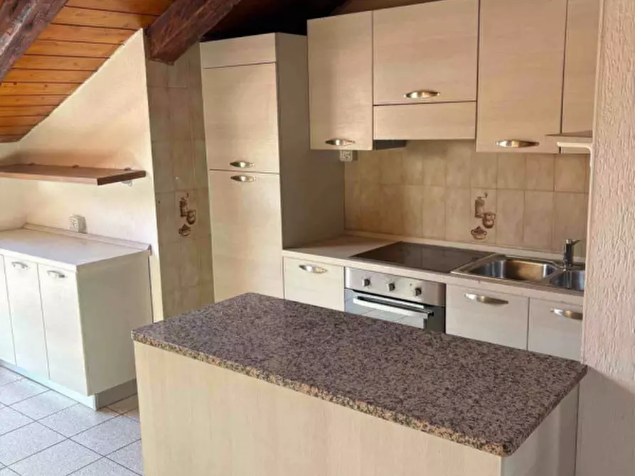 Immagine 9 di Appartamento in vendita  in Via Doss di Pez a Cles