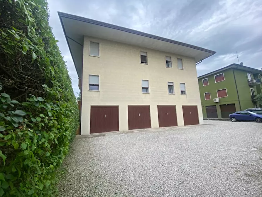 Immagine 3 di Appartamento in affitto  in Via Vittorio Alfieri a Quinto Vicentino