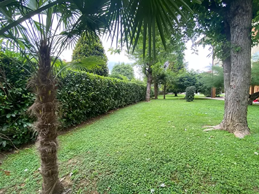 Immagine 10 di Appartamento in affitto  in Via Vittorio Alfieri a Quinto Vicentino