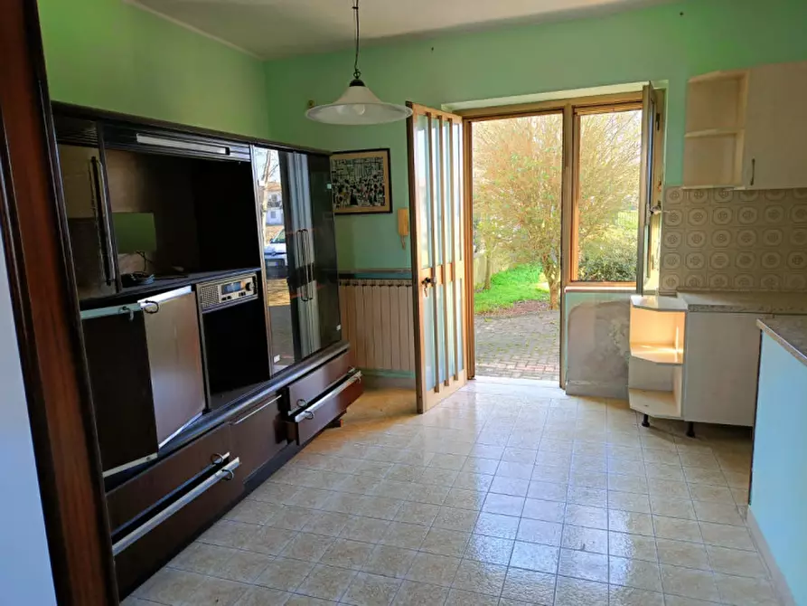 Immagine 5 di Casa indipendente in vendita  in Cantone Grassi 37 a Casale Monferrato