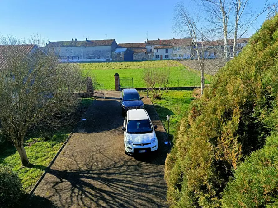 Immagine 17 di Casa indipendente in vendita  in Cantone Grassi 37 a Casale Monferrato