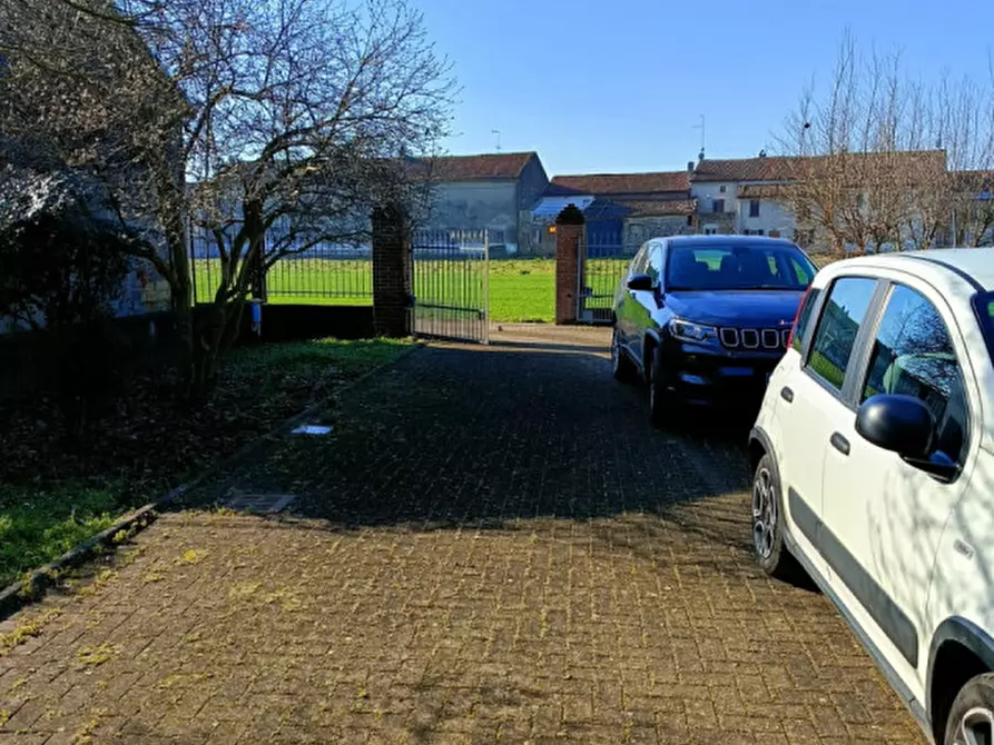 Immagine 25 di Casa indipendente in vendita  in Cantone Grassi 37 a Casale Monferrato