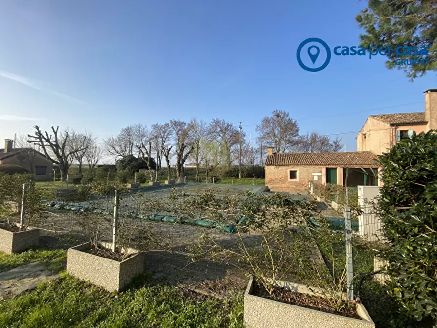 Immagine 37 di Villetta a schiera in vendita  in Porto Viro Via Cristoforo Colombo a Porto Viro