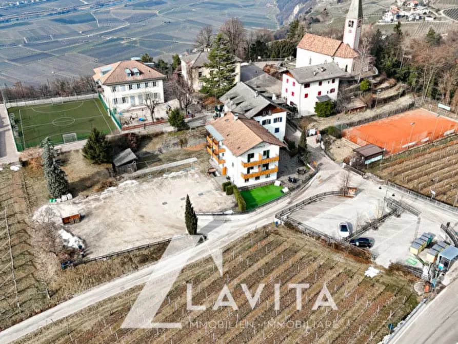 Immagine 3 di Hotel in vendita  in Buchholz a Salorno .Salurn.