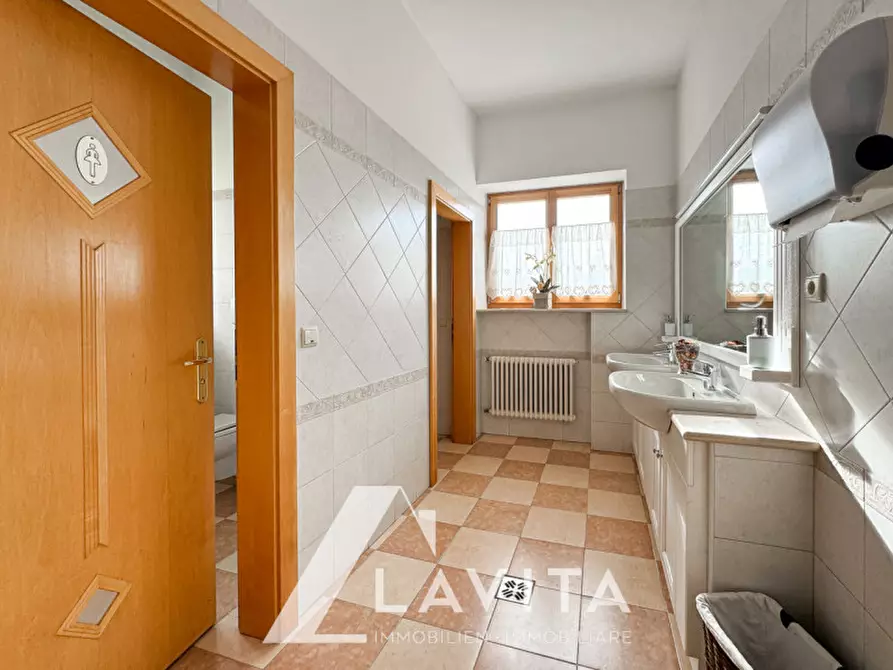 Immagine 19 di Hotel in vendita  in Buchholz a Salorno .Salurn.