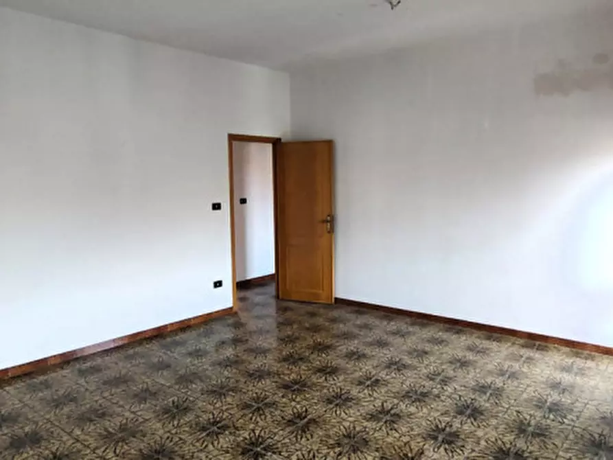 Immagine 13 di Appartamento in vendita  in VIA GUGLIELMO MARCONI n. 7  Interno 2 Piano 1 a Guspini