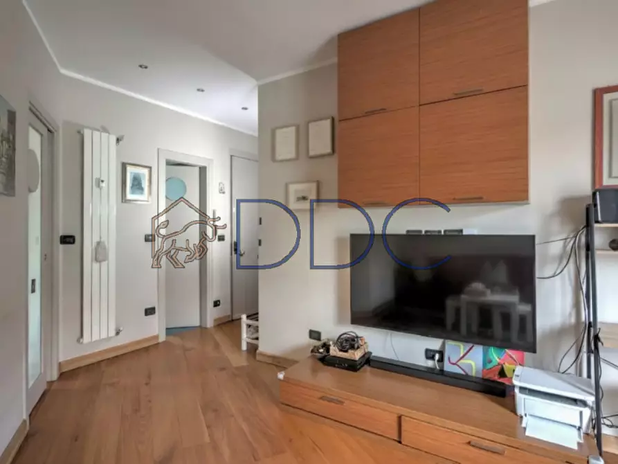 Immagine 10 di Appartamento in vendita  in Via Domodossola 23 a Torino