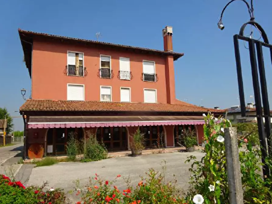 Immagine 2 di Attività commerciale in vendita  in Via Nicolò Bettoni, 2 a Fossalta Di Portogruaro