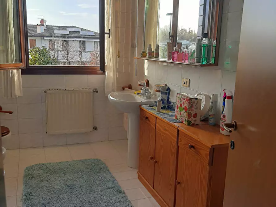 Immagine 2 di Casa bifamiliare in vendita  in Via Niccolò Paganini a Vigonza