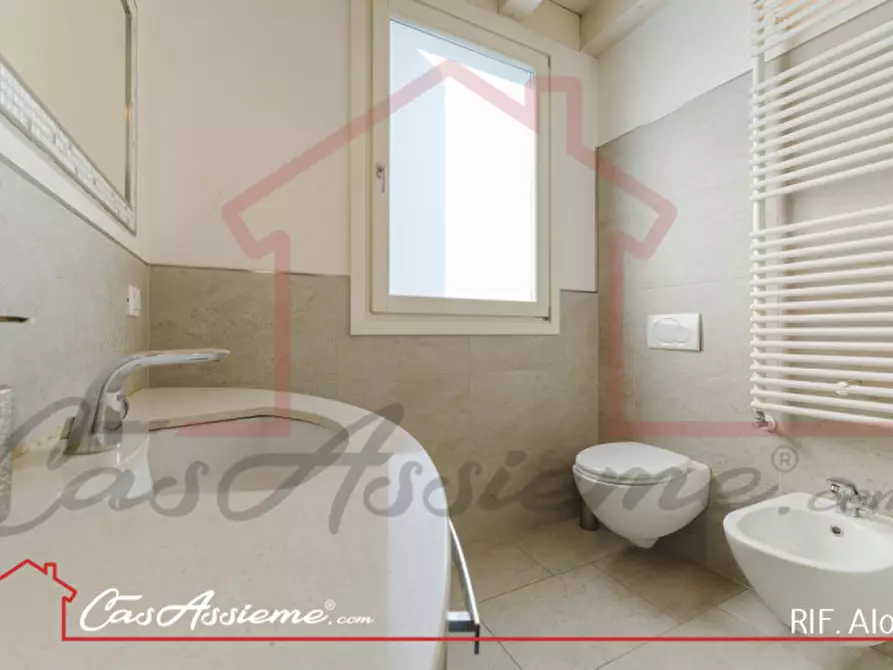 Immagine 29 di Casa trifamiliare in vendita  a Borso Del Grappa