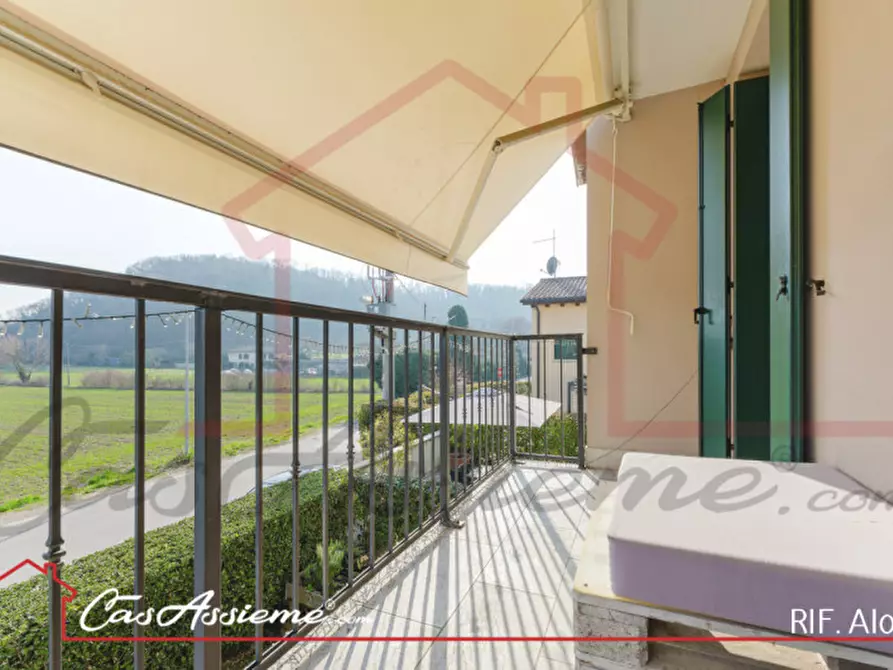 Immagine 35 di Casa trifamiliare in vendita  a Borso Del Grappa