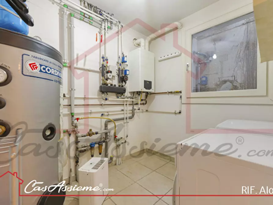 Immagine 54 di Casa trifamiliare in vendita  a Borso Del Grappa