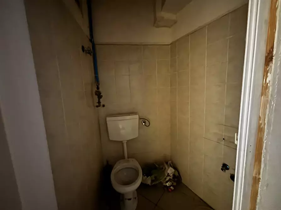 Immagine 6 di Ufficio in vendita  in VIA GABBRIELE JANNELLI a Napoli