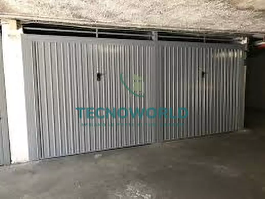 Immagine 4 di Garage in vendita  in Via San Francesco a Thiene