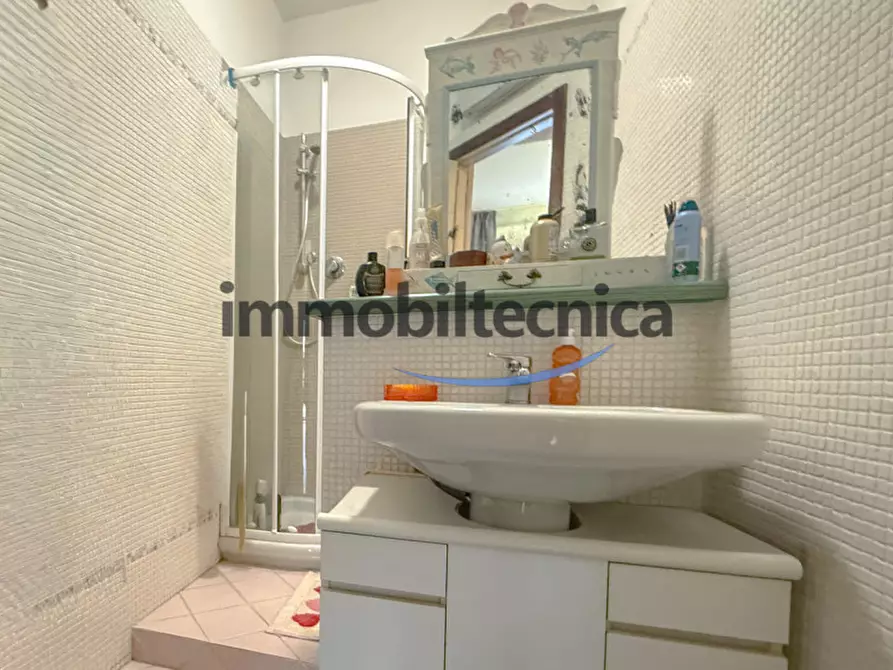 Immagine 9 di Villetta a schiera in vendita  in Capolona Centro a Capolona