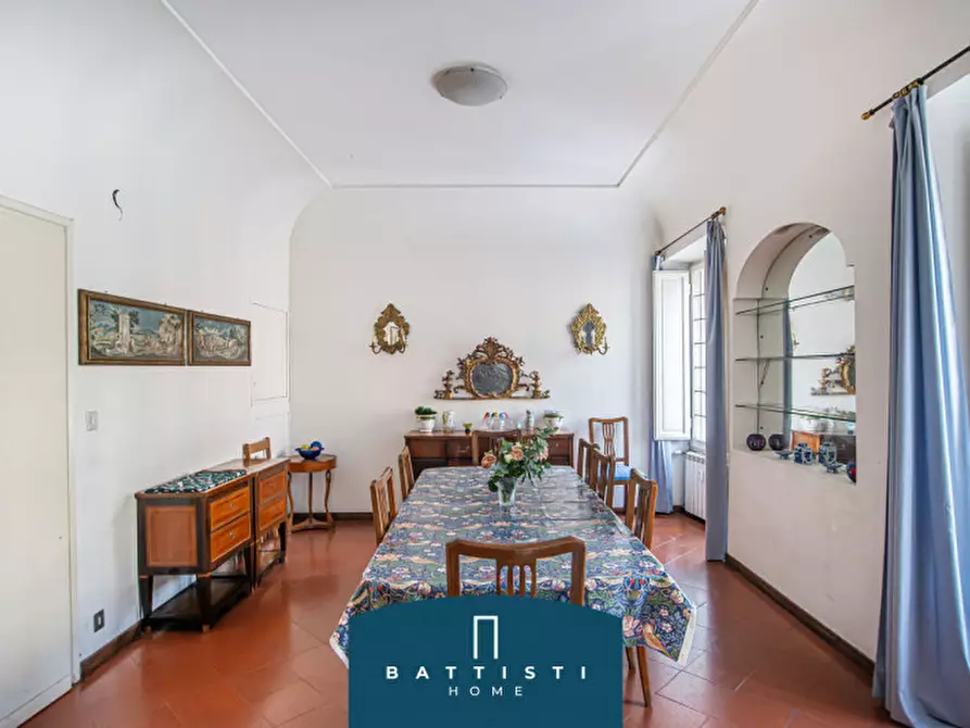 Immagine 7 di Appartamento in vendita  in Piazza di San Salvatore in Lauro a Roma