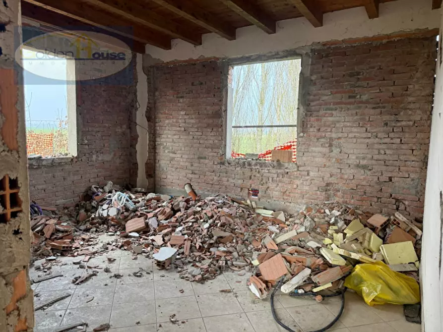 Immagine 14 di Rustico / casale in vendita  in Via Cavalle a Baricella