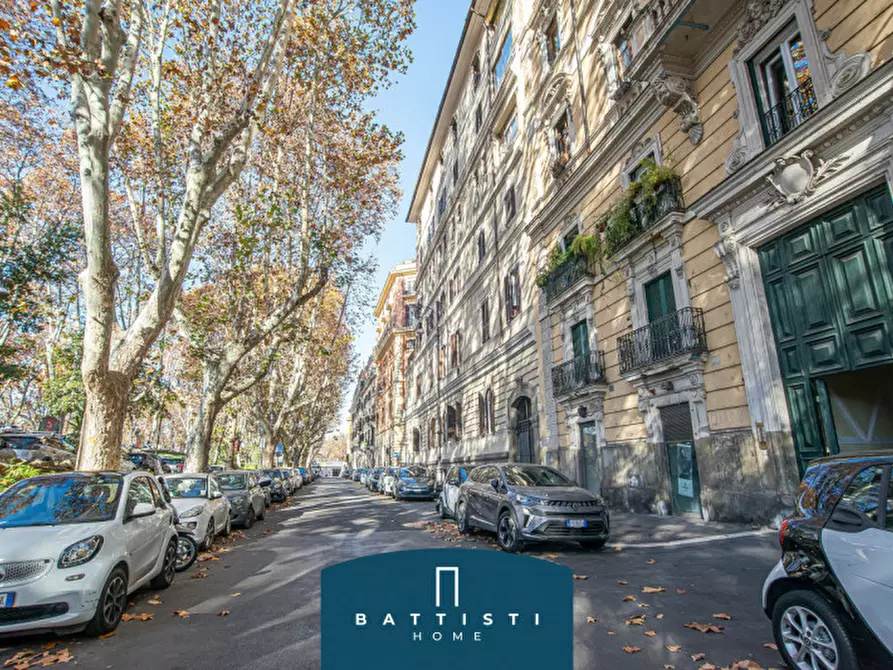 Immagine 26 di Appartamento in vendita  in Lungotevere Arnaldo da Brescia a Roma