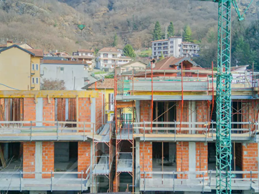 Immagine 3 di Villetta a schiera in vendita  in vicolo mergozzolo 20 a Omegna