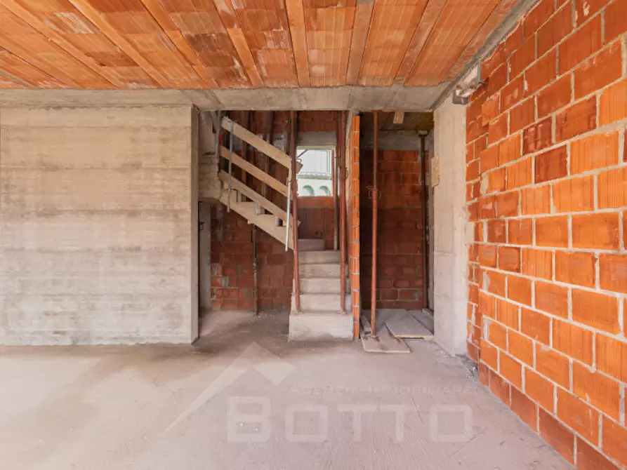 Immagine 23 di Villetta a schiera in vendita  in vicolo mergozzolo 20 a Omegna