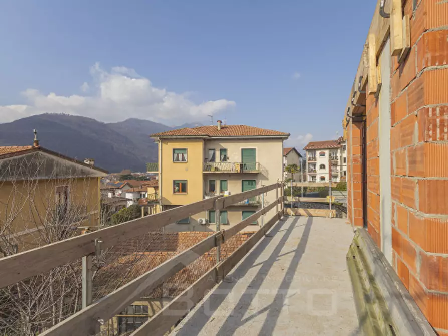 Immagine 29 di Villetta a schiera in vendita  in vicolo mergozzolo 20 a Omegna