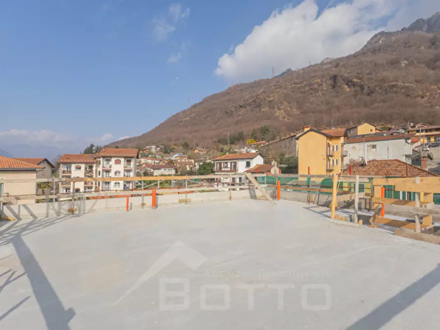 Immagine 31 di Villetta a schiera in vendita  in vicolo mergozzolo 20 a Omegna