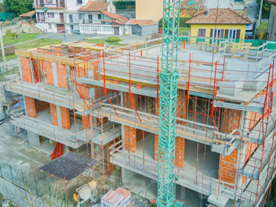 Immagine 44 di Villetta a schiera in vendita  in vicolo mergozzolo 20 a Omegna