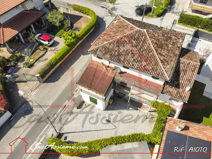 Immagine 40 di Appartamento in vendita  a Castello Di Godego