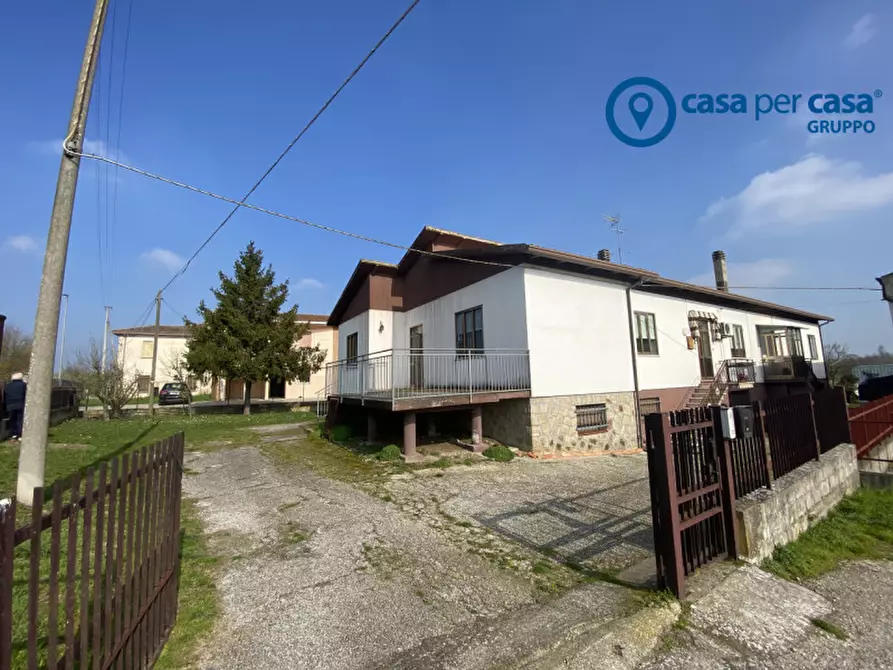 Immagine 31 di Villetta a schiera in vendita  in Donada, Via Fornaci a Porto Viro