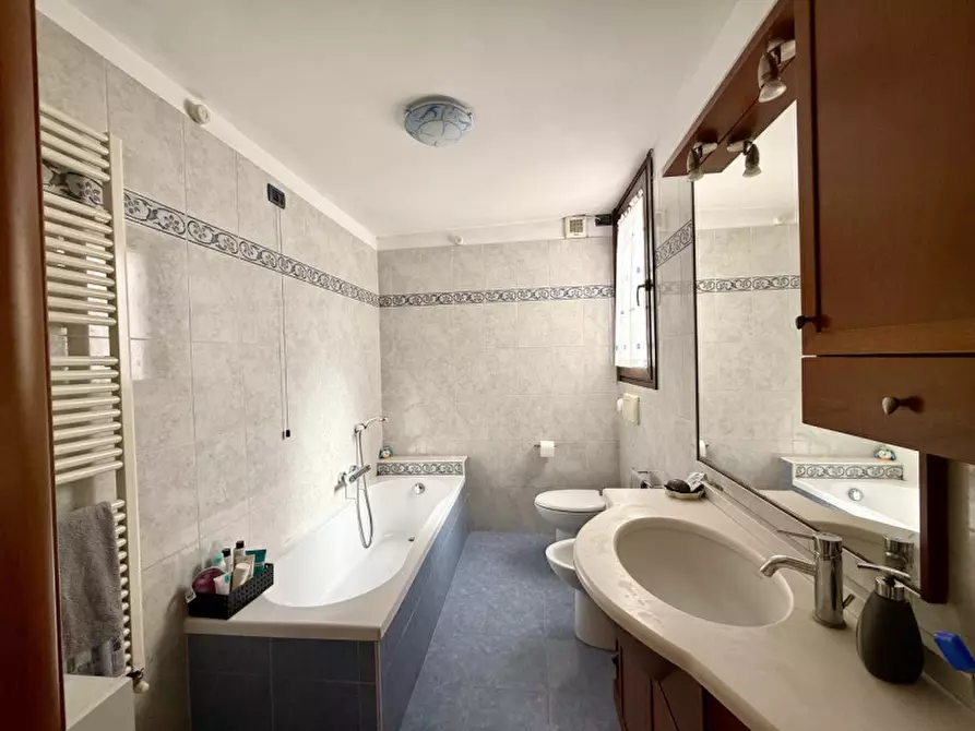 Immagine 11 di Casa indipendente in vendita  in via frattini 41 legnago a Legnago