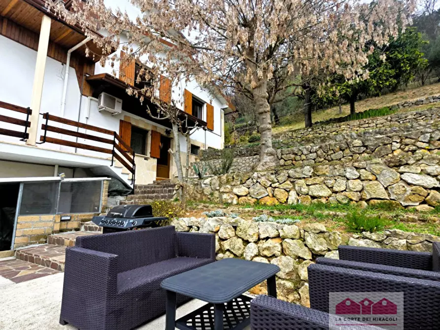 Immagine 1 di Casa bifamiliare in vendita  in Via Zara a Orgiano