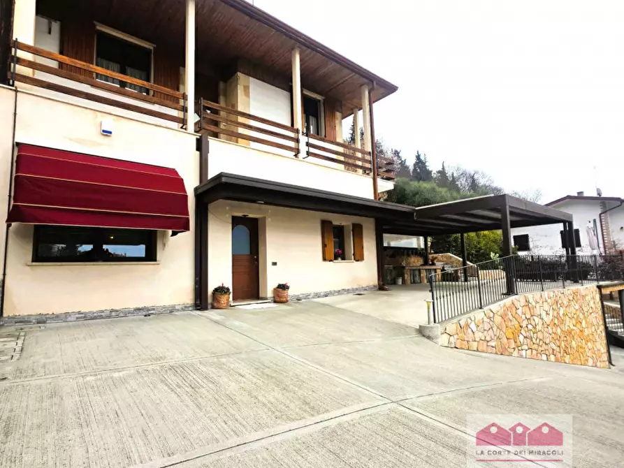 Immagine 2 di Casa bifamiliare in vendita  in Via Zara a Orgiano