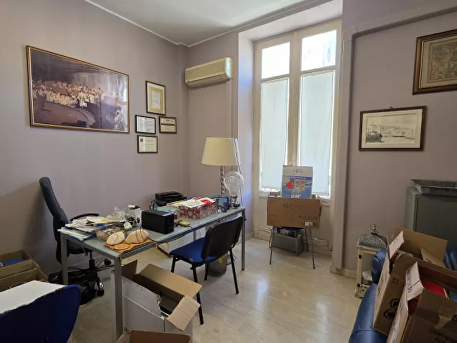 Immagine 7 di Ufficio in vendita  in Via Francesco Crispi,33 a Milazzo