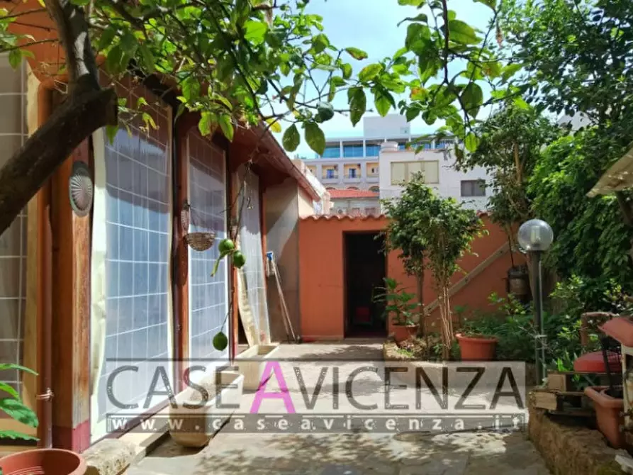 Immagine 24 di Appartamento in vendita  in Via Fratelli Kennedy a Alghero