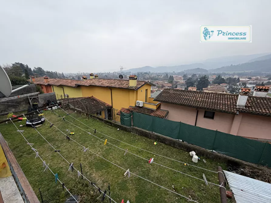 Immagine 8 di Appartamento in vendita  in Via Fra' Matteo Da Schio 47 a Schio