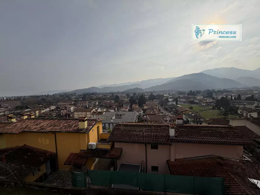 Immagine 15 di Appartamento in vendita  in Via Fra' Matteo Da Schio 47 a Schio