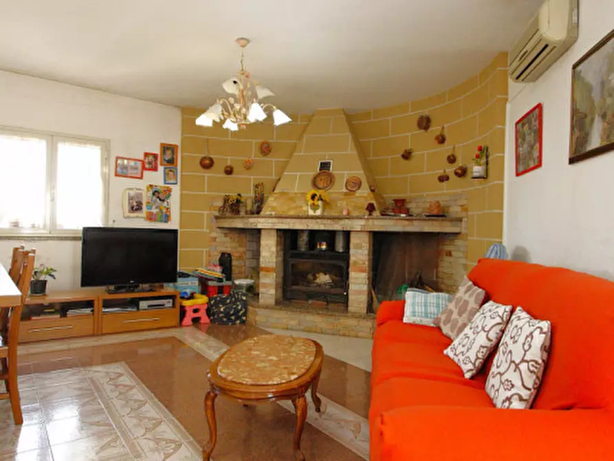 Immagine 7 di Villa in vendita  in Via Michelangelo a Presicce-Acquarica