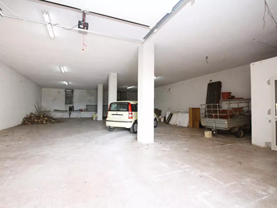 Immagine 18 di Villa in vendita  in Via Michelangelo a Presicce-Acquarica