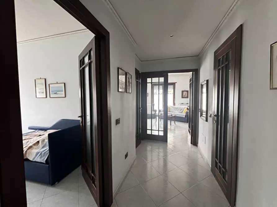 Immagine 7 di Appartamento in vendita  in VIA DEI NAVIGANTI N°3 a Torre Del Greco