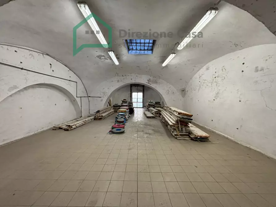 Immagine 20 di Laboratorio in affitto  in VIA PASQUALE BAFFI, 10 a Napoli