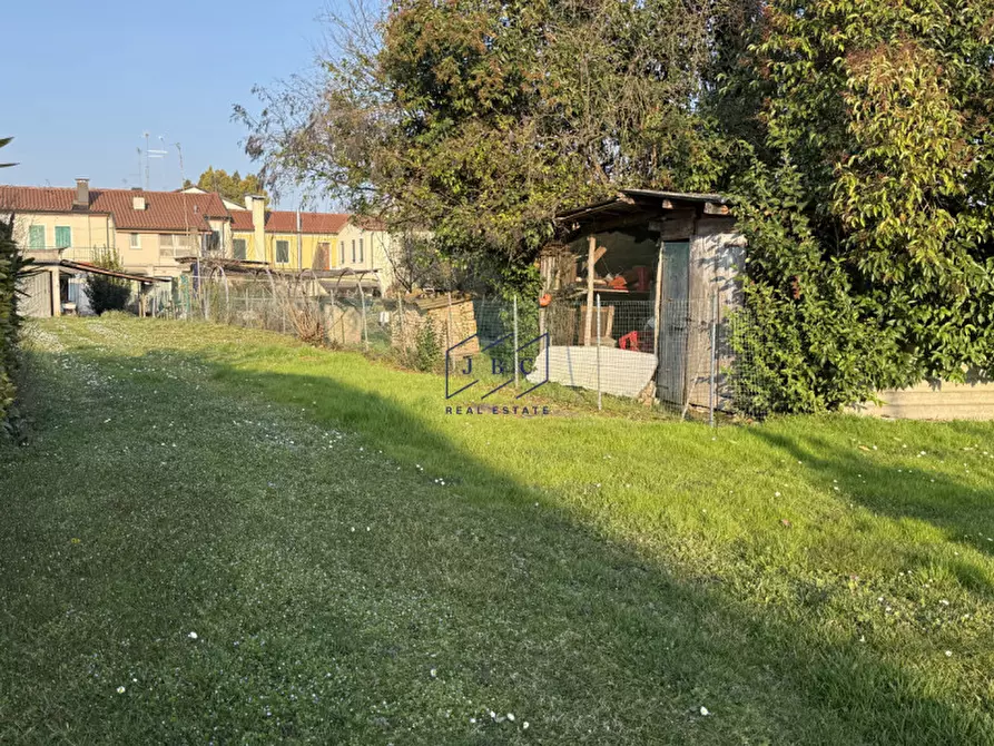 Immagine 20 di Villetta a schiera in vendita  in Via Gorgazzo a Oderzo